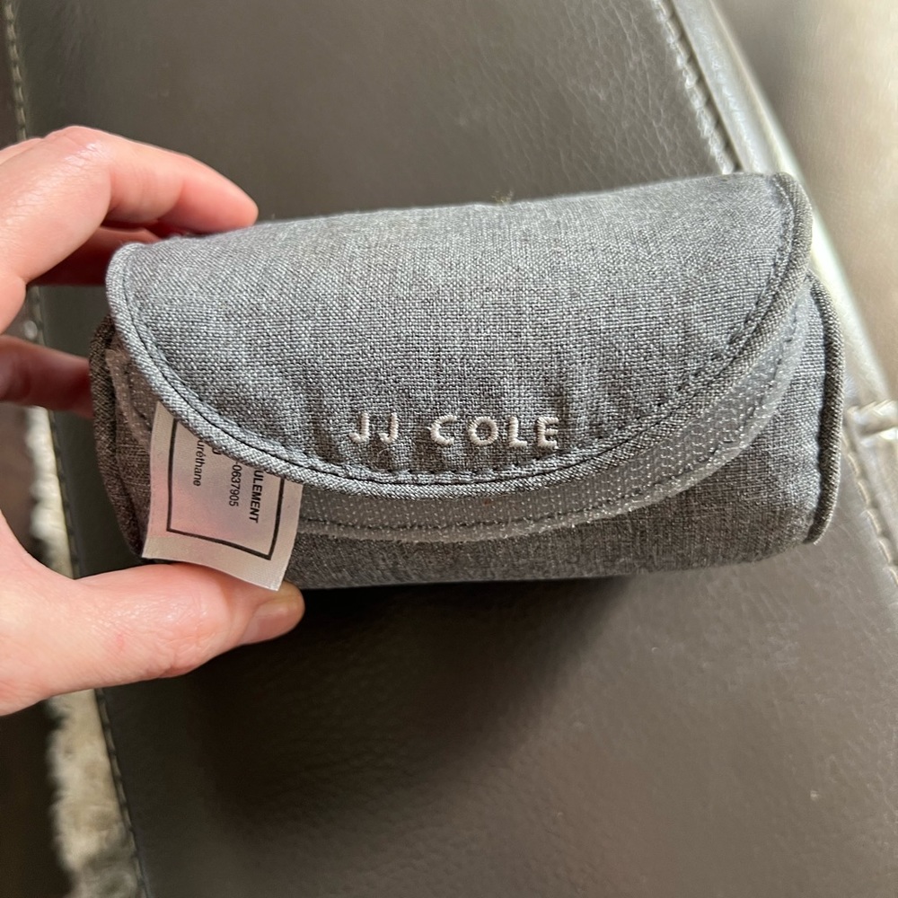 JJ Cole Arm Cushion for Car Seat